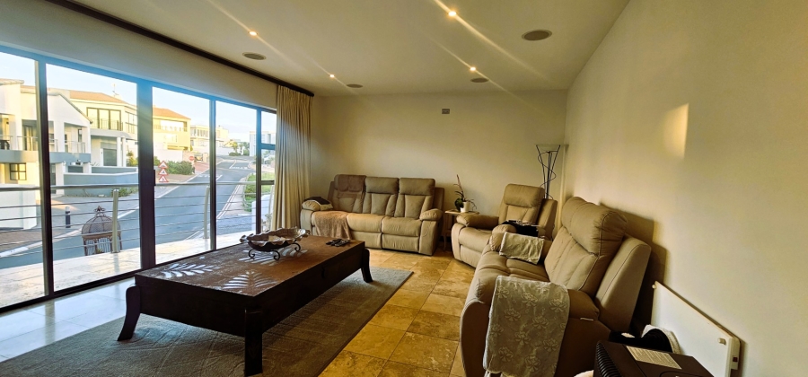 5 Bedroom Property for Sale in Calypso Beach Western Cape